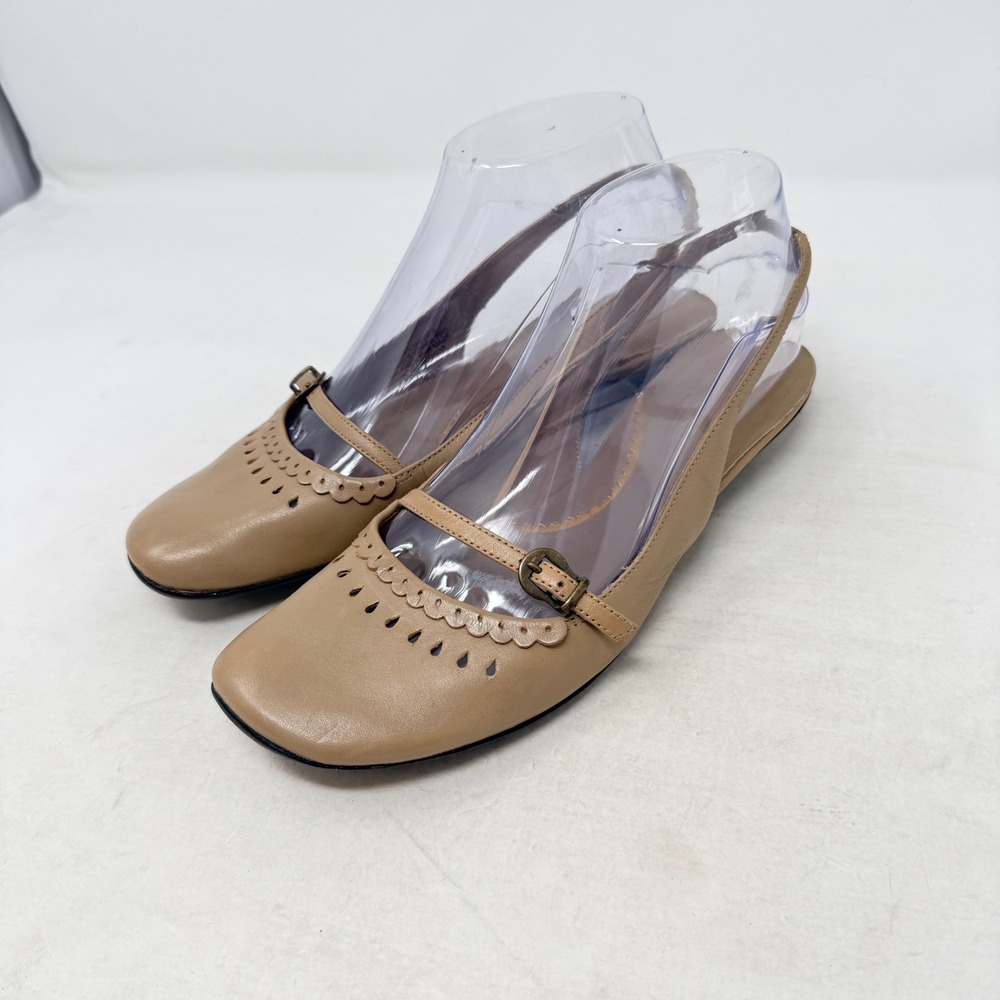 Westies Slingback Mary Jane Heels Tan 6.5 Leather Laser Cut Square Toe Vintage